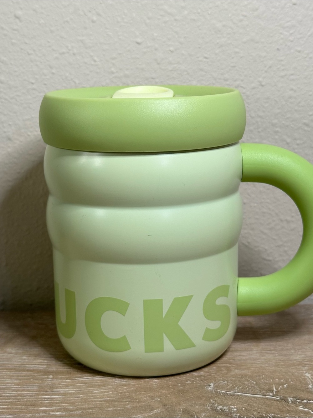 Starbucks Matcha Collection Rippled Mug 12 oz Cream Green Color